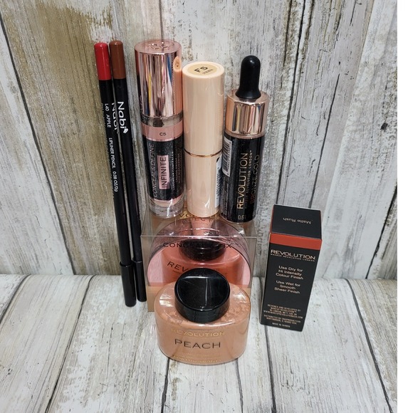 Revolution Makeup Lot 8 Items Concealer Powder Foundation Lip Liner Blush Stick - Picture 4 of 7